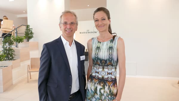 Prof. Dr. Andreas Michalsen mit Sandra Exl